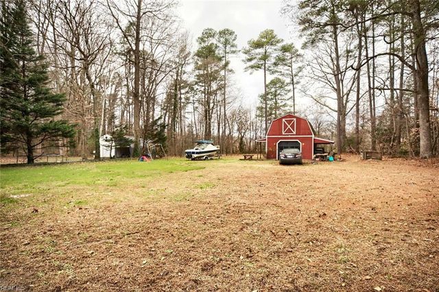 6288 Jones Creek DR, Gloucester, VA 23061