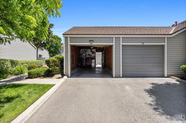 8000 Kroll Way 96, Bakersfield, CA 93311