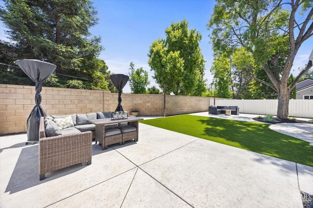 8000 Kroll Way 96, Bakersfield, CA 93311