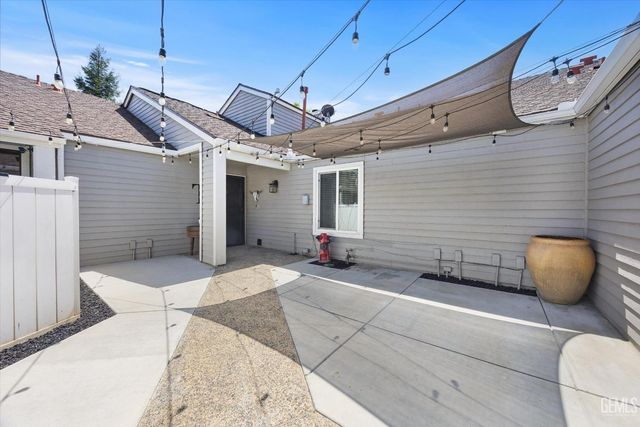 8000 Kroll Way 96, Bakersfield, CA 93311