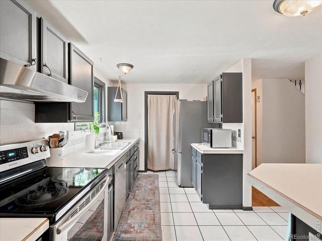 1937 Newcastle Court, Fort Collins, CO 80526