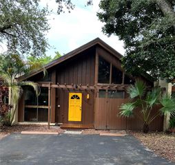 6131 NW 34th Way, Fort Lauderdale, FL 33309