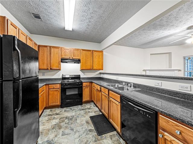 2523 Walden Lake Drive, Decatur, GA 30035