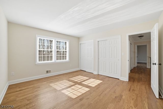 50 Pinewood Cres, Berkeley Heights Twp., NJ 07922