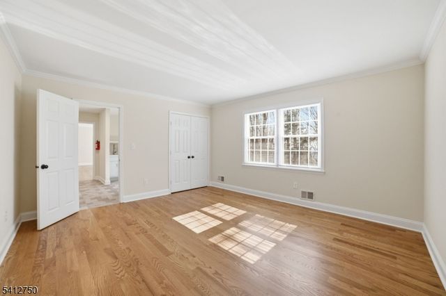 50 Pinewood Cres, Berkeley Heights Twp., NJ 07922