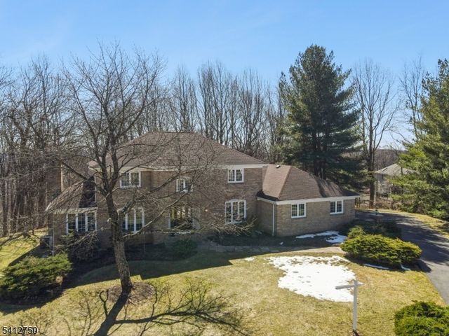 50 Pinewood Cres, Berkeley Heights Twp., NJ 07922