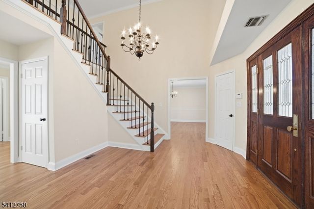 50 Pinewood Cres, Berkeley Heights Twp., NJ 07922