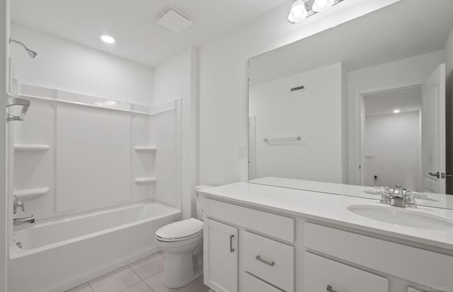 103 Addison Circle, Commerce Twp, MI 48390