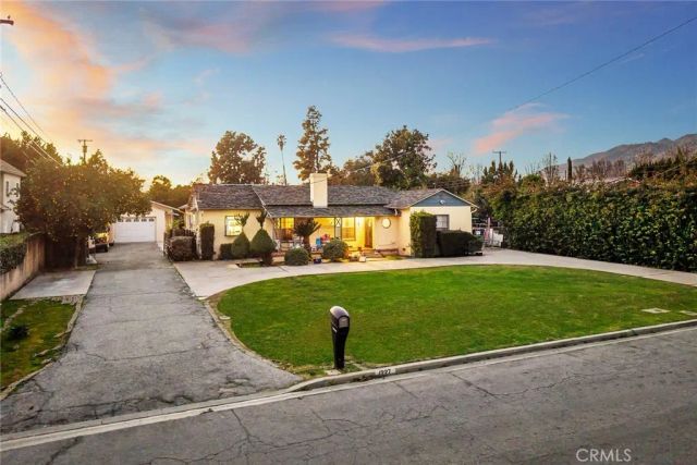 1227 S 8th Avenue, Arcadia, CA 91006