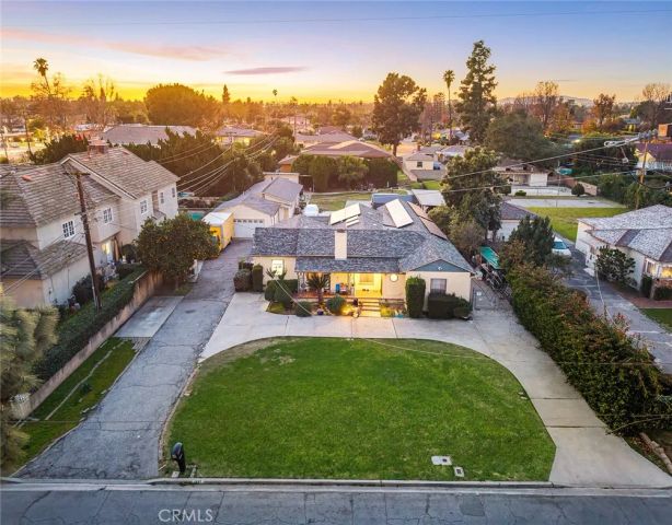 1227 S 8th Avenue, Arcadia, CA 91006