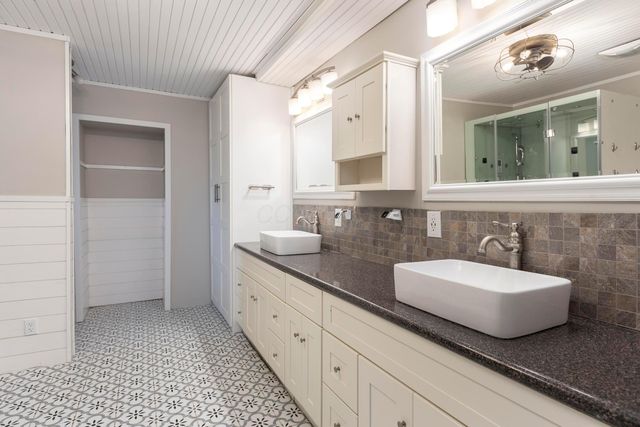 7590 Bevelhymer Road, New Albany, OH 43054