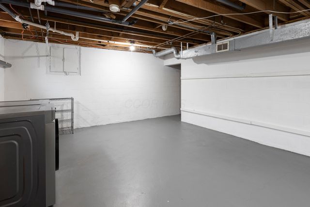 7590 Bevelhymer Road, New Albany, OH 43054