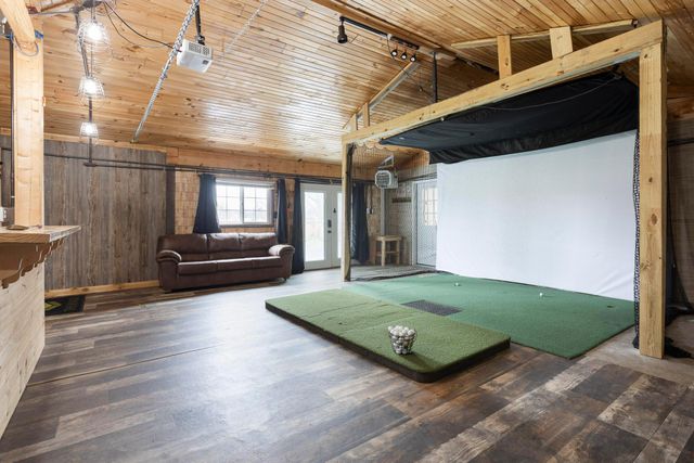 7590 Bevelhymer Road, New Albany, OH 43054