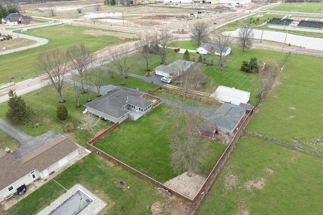 7590 Bevelhymer Road, New Albany, OH 43054