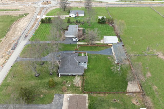 7590 Bevelhymer Road, New Albany, OH 43054