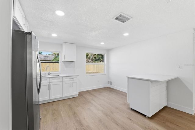 5749 PINE STREET, New Port Richey, FL 34652