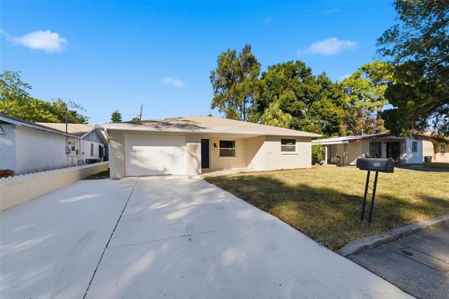 5749 PINE STREET, New Port Richey, FL 34652
