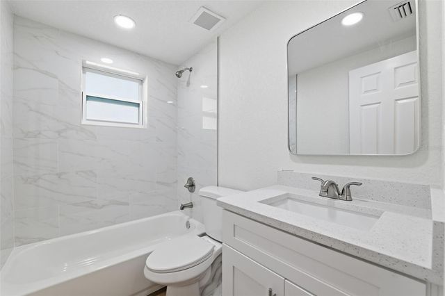 5749 PINE STREET, New Port Richey, FL 34652