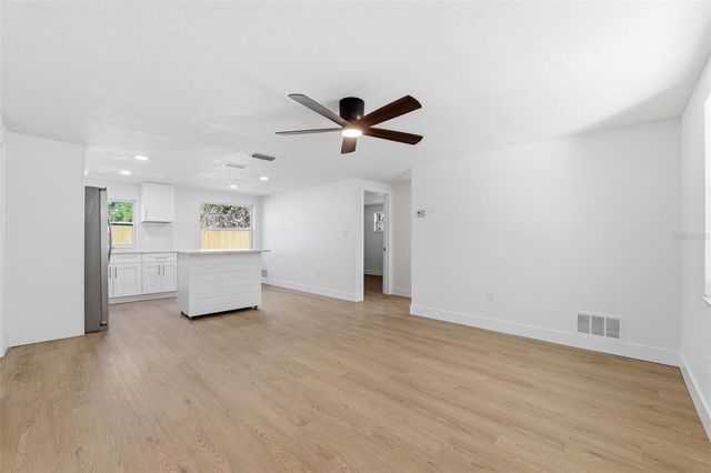 5749 PINE STREET, New Port Richey, FL 34652