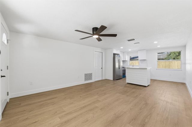 5749 PINE STREET, New Port Richey, FL 34652