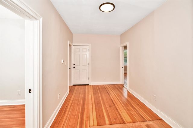 1420 River St 3, Boston, MA 02136
