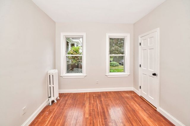 1420 River St 3, Boston, MA 02136