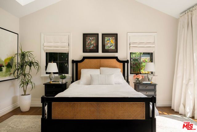 8906 Ashcroft Avenue, West Hollywood, CA 90048