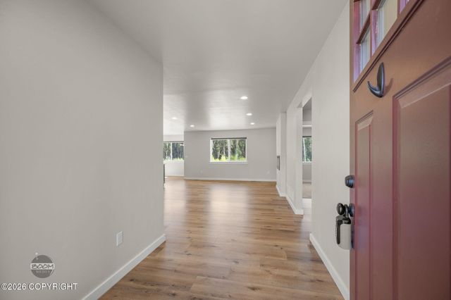5327 N Suslositna Street, Wasilla, AK 99654