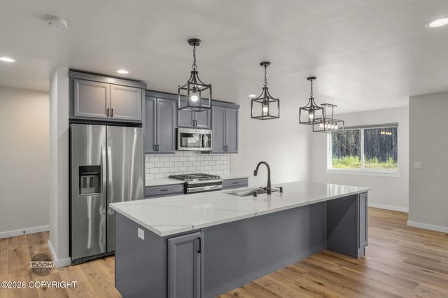 5327 N Suslositna Street, Wasilla, AK 99654