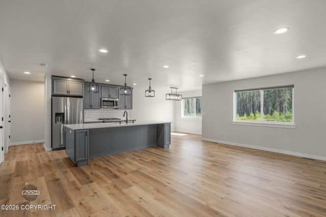 5327 N Suslositna Street, Wasilla, AK 99654