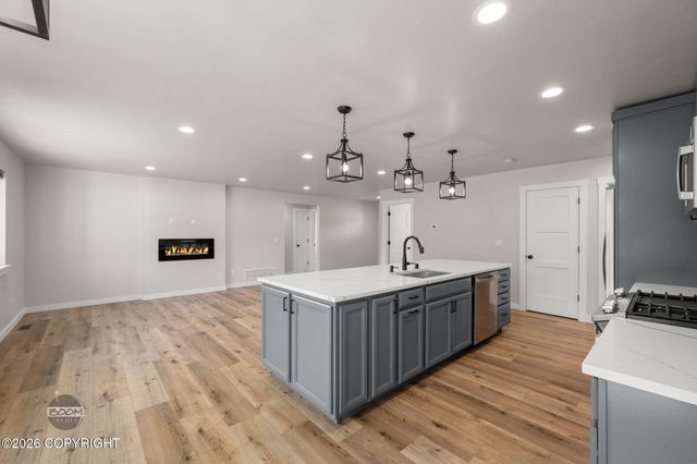 5327 N Suslositna Street, Wasilla, AK 99654