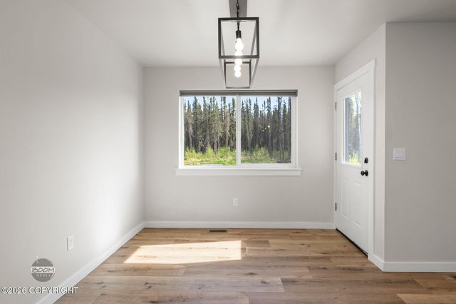 5327 N Suslositna Street, Wasilla, AK 99654