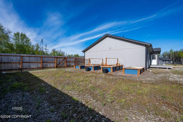 5327 N Suslositna Street, Wasilla, AK 99654