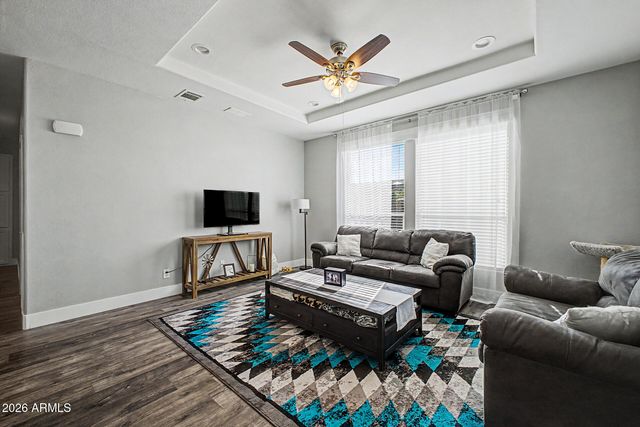 3301 S GOLDFIELD Road 6049, Apache Junction, AZ 85119