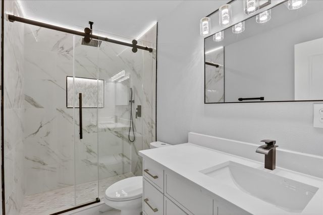 1812 Marble Pass Drive, Flower Mound, TX 75028