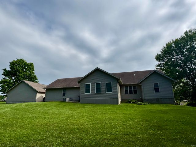 230 New Sandpit Acres, Bedford, IN 47421
