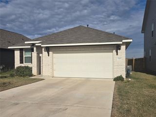 727 Gray Fox LOOP, Hutto, TX 78634
