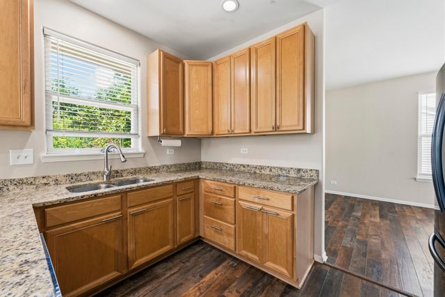 32804 Bending Creek Road, Lakemoor, IL 60051