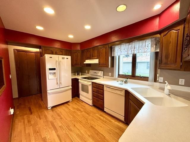 226 Beechwood Drive, Janesville, WI 53548