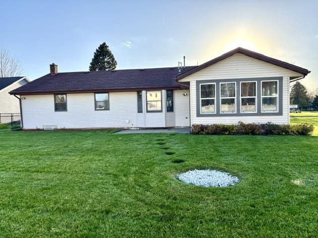226 Beechwood Drive, Janesville, WI 53548