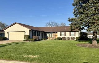 226 Beechwood Drive, Janesville, WI 53548