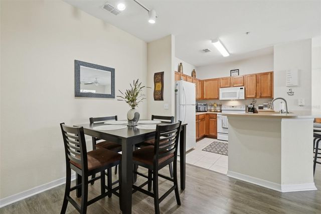 8201 CLAIRE ANN DRIVE 203, Orlando, FL 32825