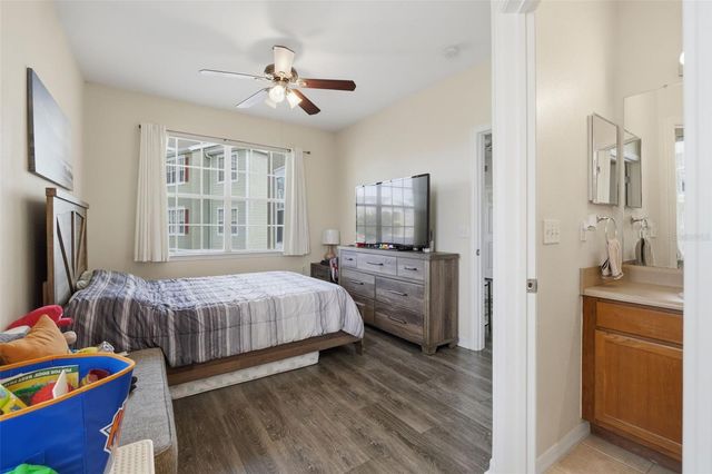 8201 CLAIRE ANN DRIVE 203, Orlando, FL 32825