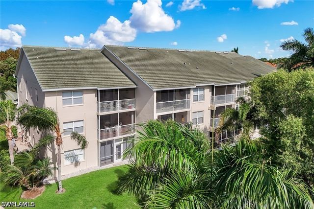 28851 Bermuda Lago CT 304, Bonita Springs, FL 34134