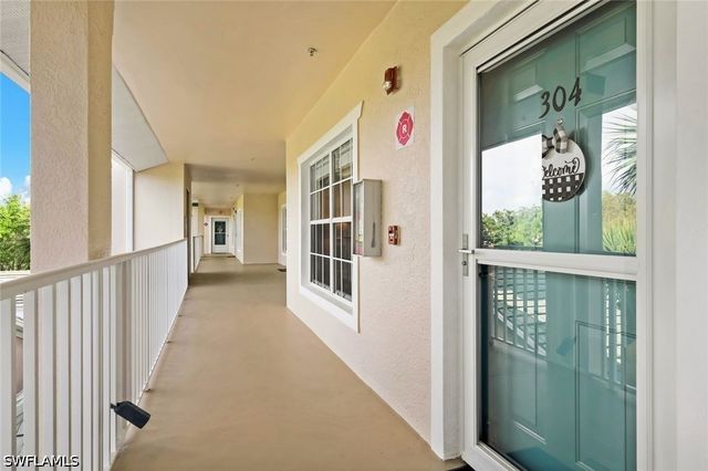 28851 Bermuda Lago CT 304, Bonita Springs, FL 34134