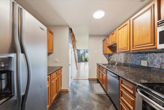 2138 Ohio Avenue, Cincinnati, OH 45219