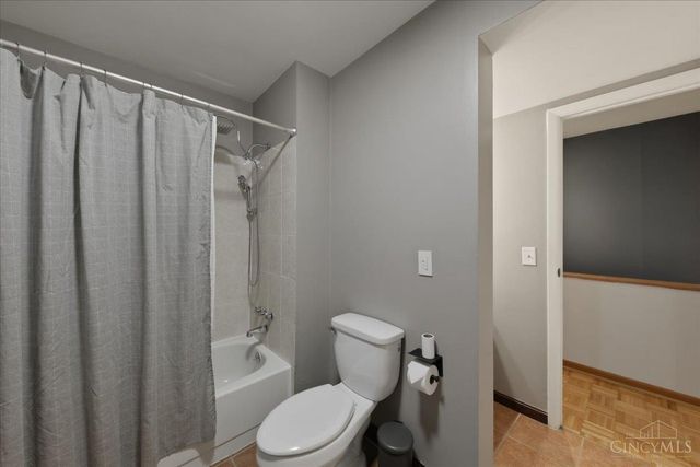 2138 Ohio Avenue, Cincinnati, OH 45219