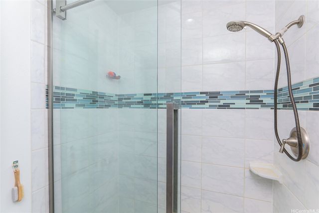 94-793 Leomana Way, Waipahu, HI 96797