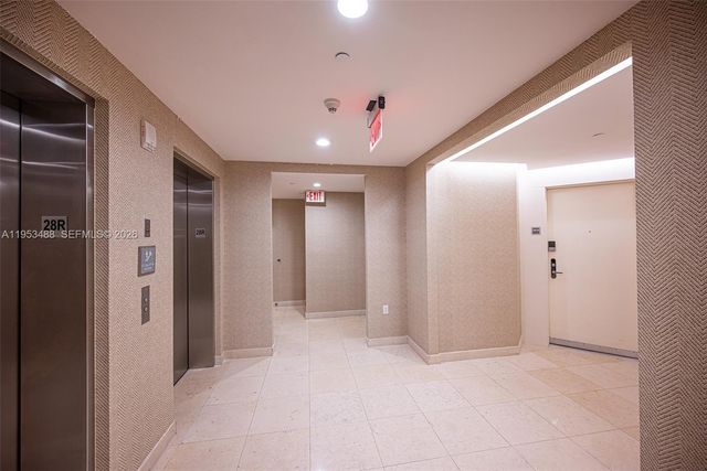 450 Alton Rd 2810, Miami Beach, FL 33139