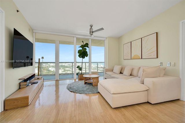 450 Alton Rd 2810, Miami Beach, FL 33139